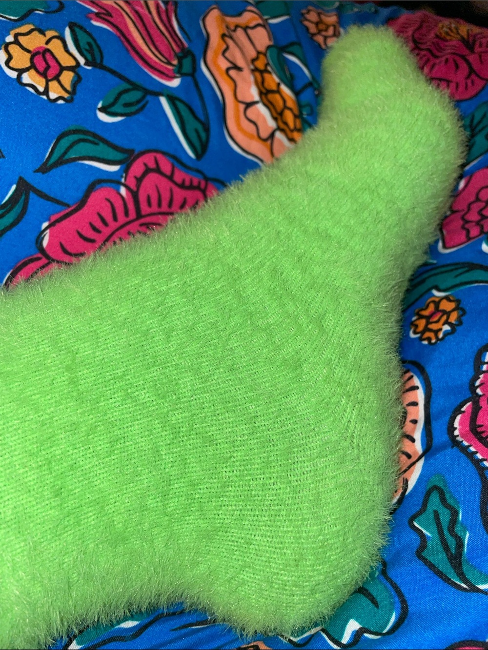 Fuzzy Socks - Picture 5 of 5
